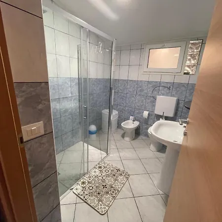 Al Cervo Tra I Laghi 3* Tavernerio