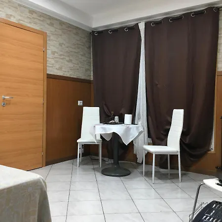 Al Cervo Tra I Laghi Bed and breakfast 3*