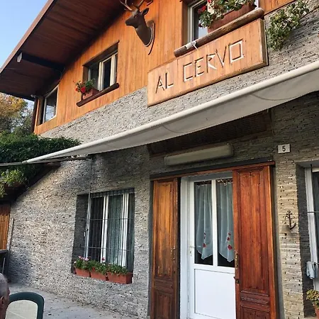 Al Cervo Tra I Laghi Bed & Breakfast Tavernerio