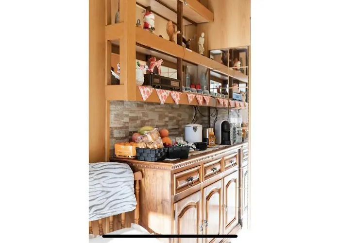 Al Cervo Tra I Laghi Bed and Breakfast 3*