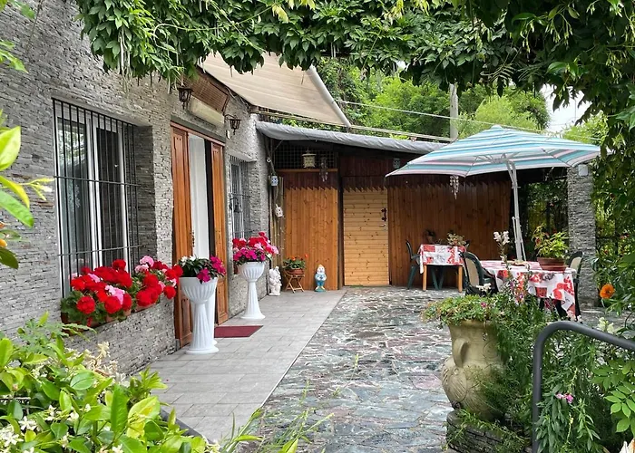 Al Cervo Tra I Laghi Bed and Breakfast