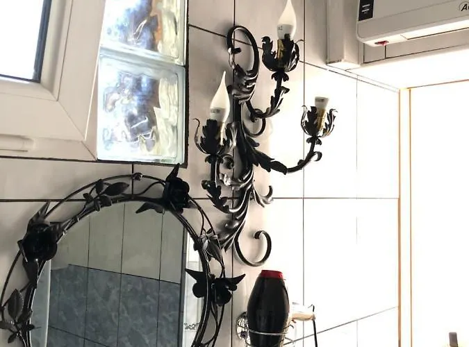 Al Cervo Tra I Laghi 3*