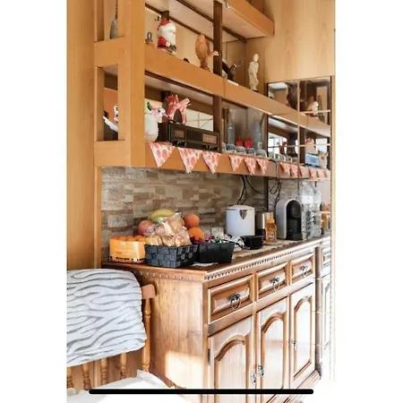 Al Cervo Tra I Laghi לינה וארוחת בוקר 3*