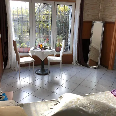 לינה וארוחת בוקר Al Cervo Tra I Laghi Tavernerio